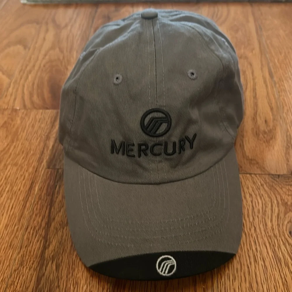 Mercury hat - Picture 1 of 3